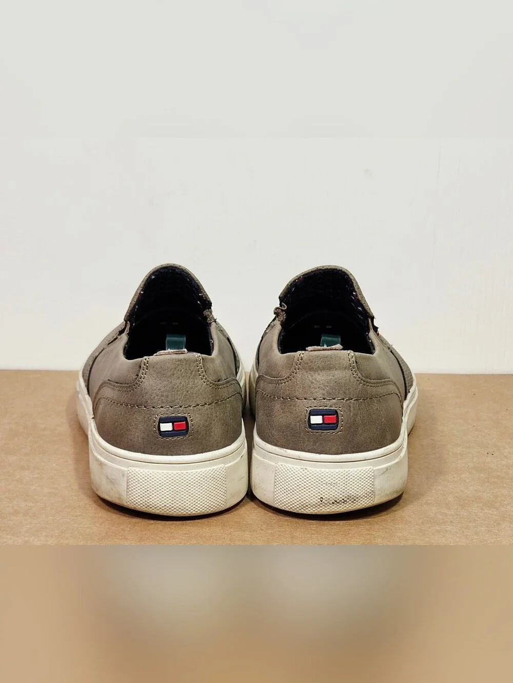 Tommy Hilfiger Mens Kozal Brown Faux Leather Slip-On Loafer Shoes Size 9.5 M